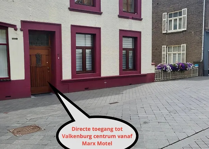 Marx מלון דירות