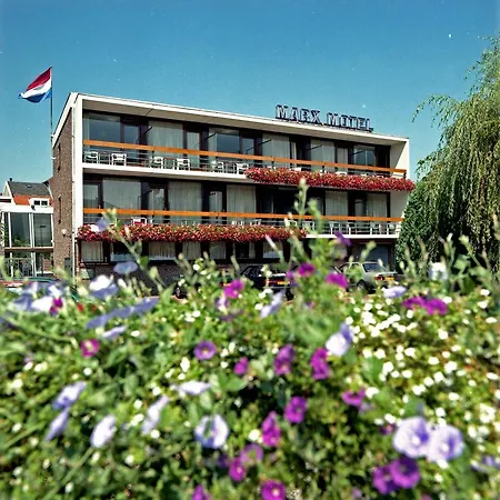 Hotel apartamentowy Marx 3*
